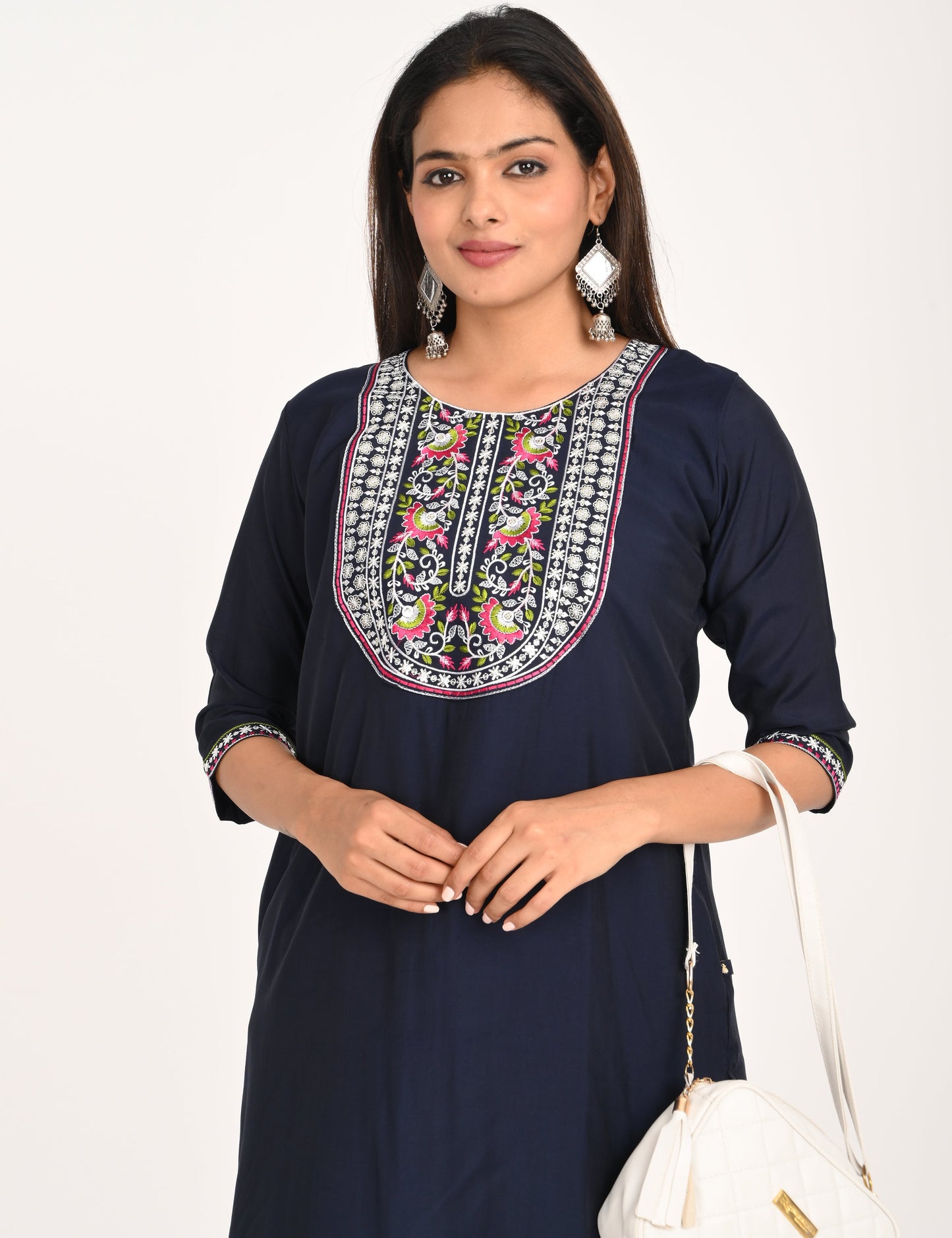 ONVIEW | 1242 | ROMAN SILK EMBROIDERY BORDER WITH LINING