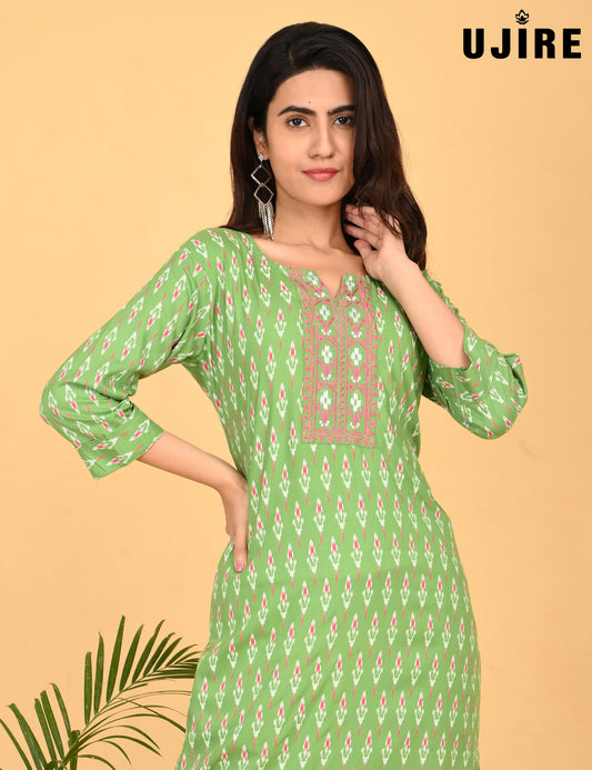 UJIRE | 053 | SMALL EMBROIDERY