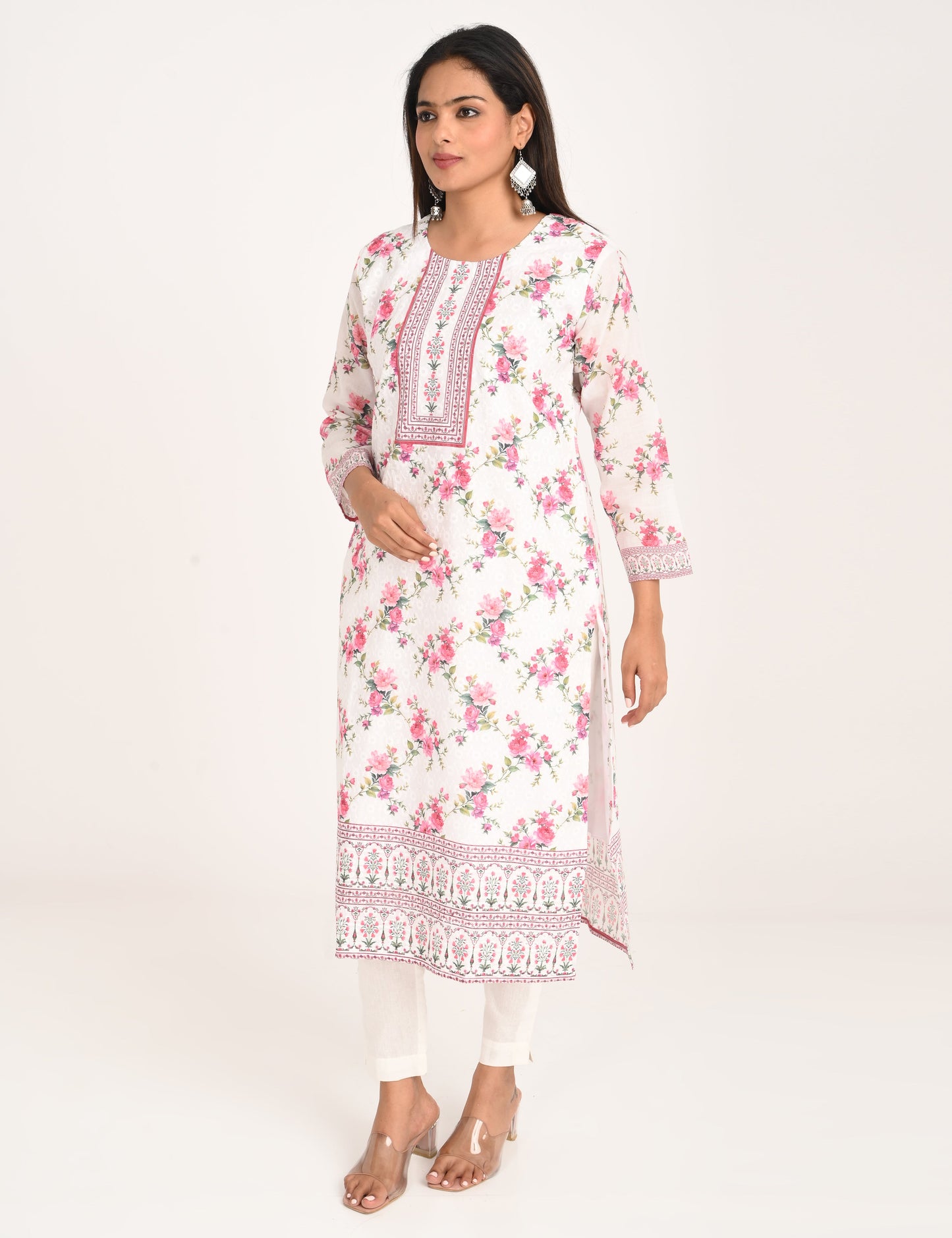 ONVIEW | 1128 | COTTON CHIKANKARI WORK WITH DIGITAL PRINT