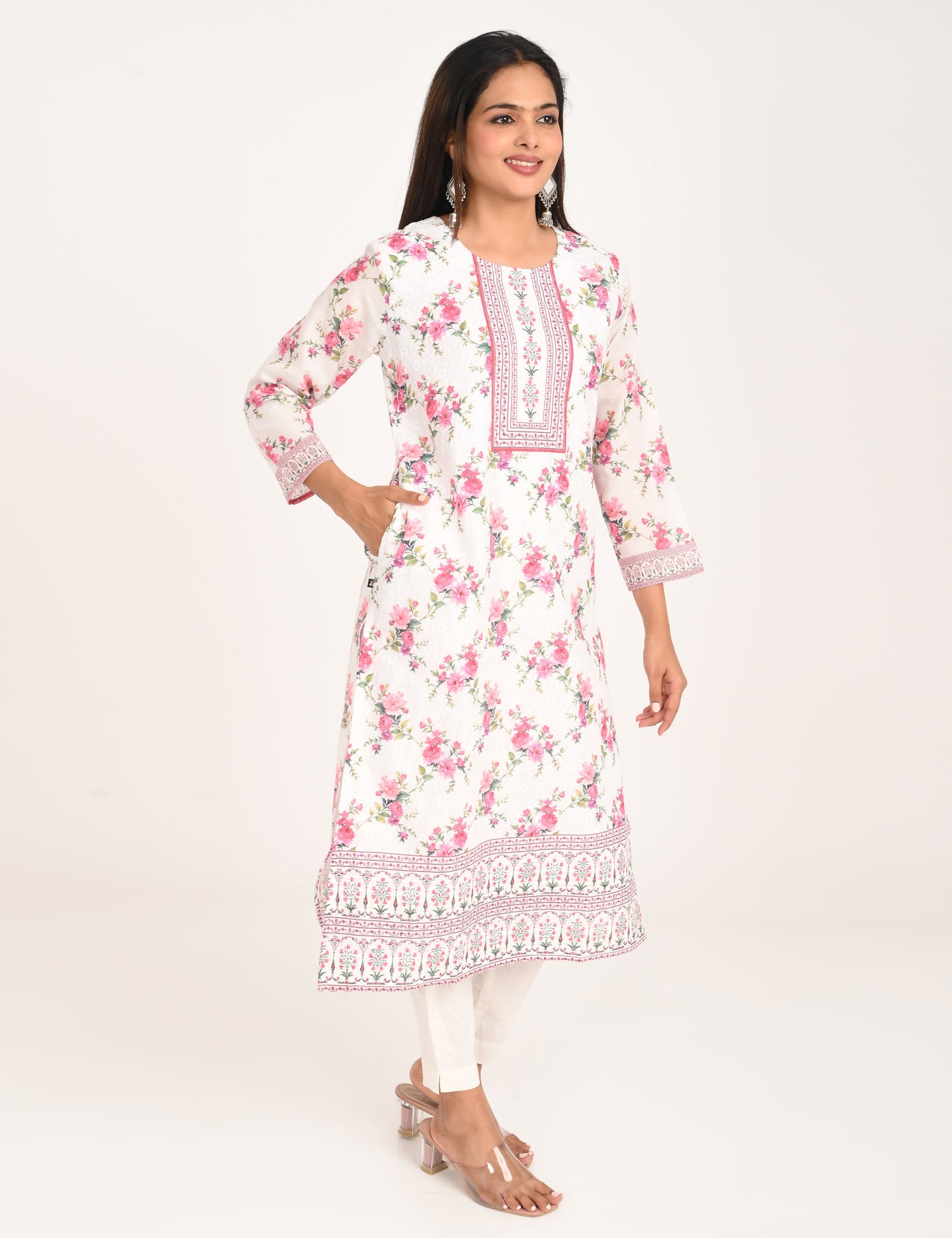 ONVIEW | 1128 | COTTON CHIKANKARI WORK WITH DIGITAL PRINT