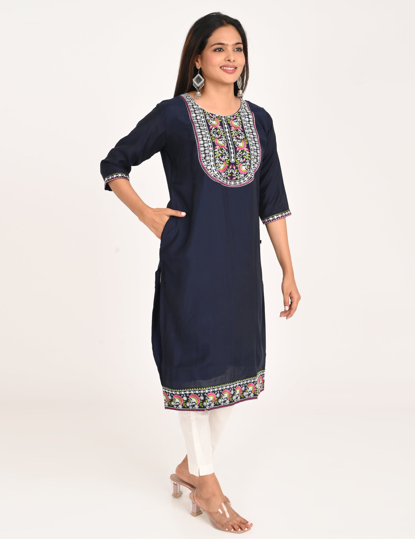 ONVIEW | 1242 | ROMAN SILK EMBROIDERY BORDER WITH LINING