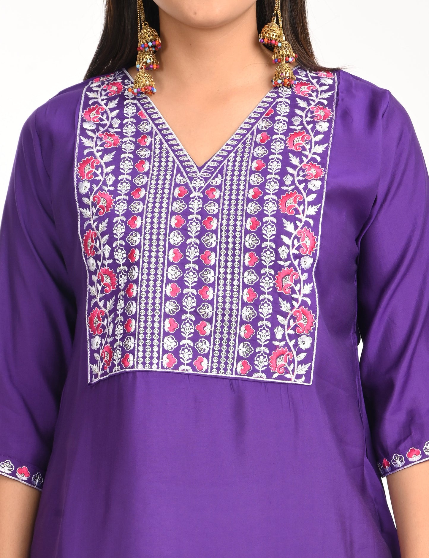 ONVIEW| 1422 | ROMAN SILK EMBROIDERY WITH BORDER