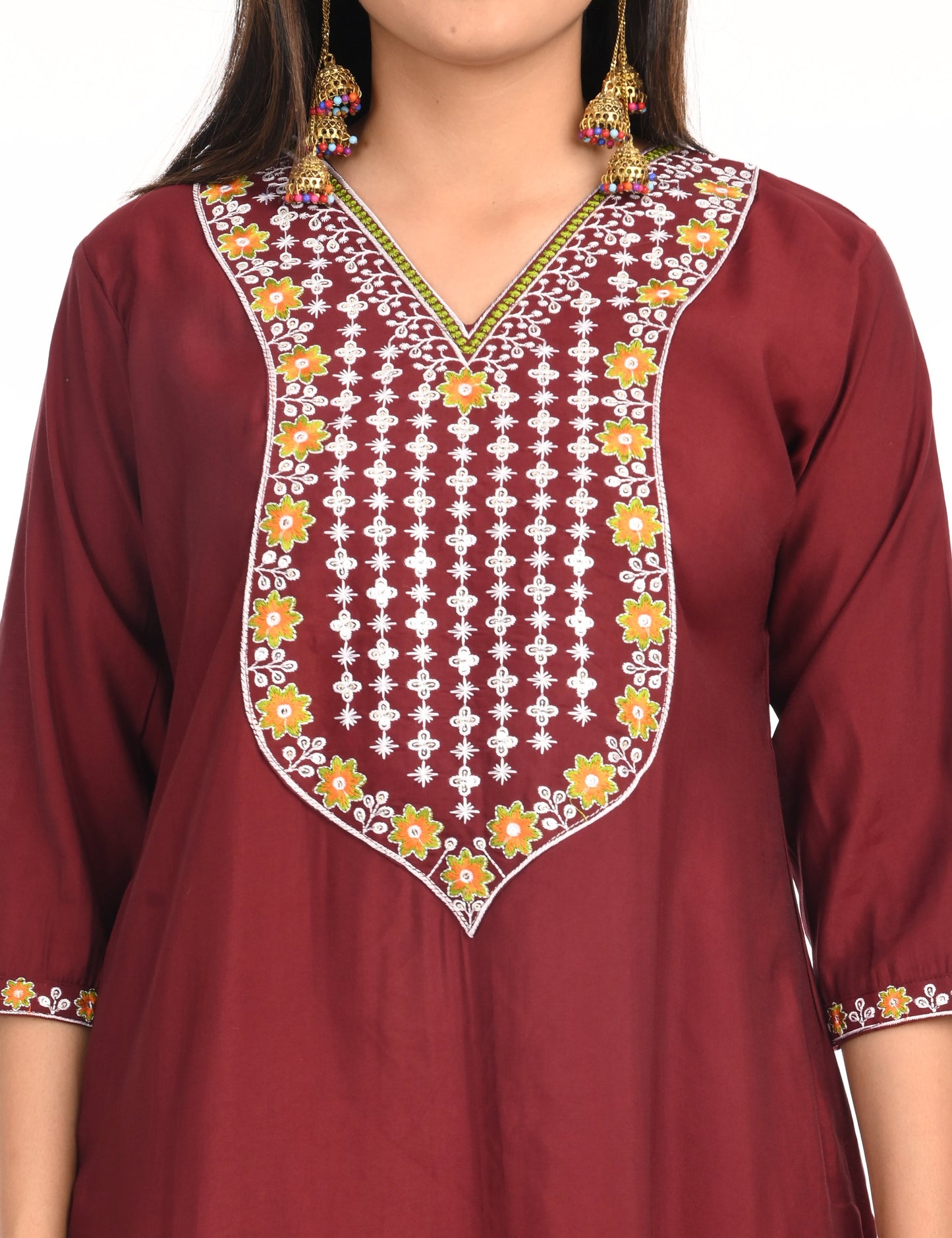 ONVIEW | 1424 | ROMAN SILK EMBROIDERY WITH BORDER