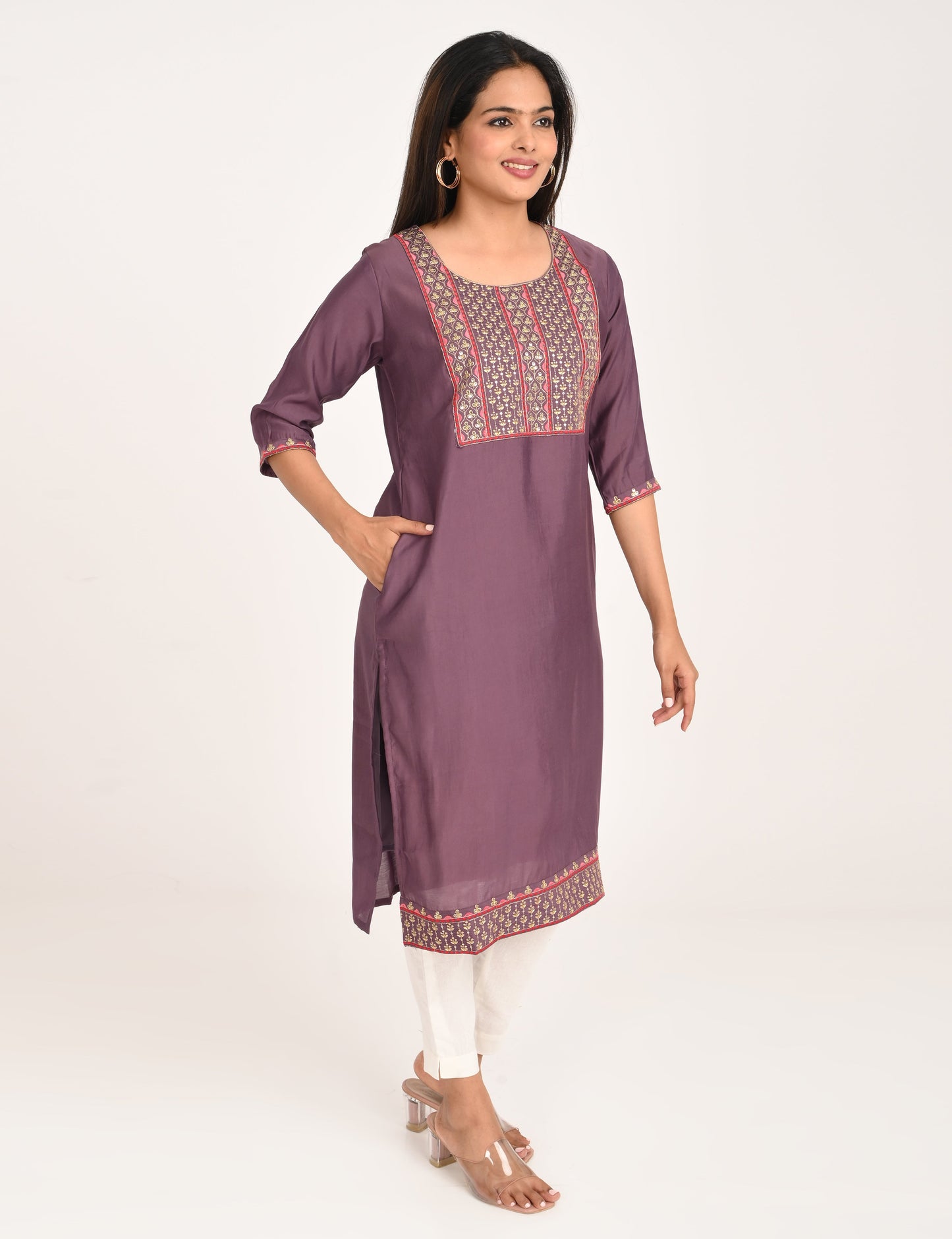 ONVIEW | 1431 | ROMAN SILK EMBROIDERY BORDER WITH LINING