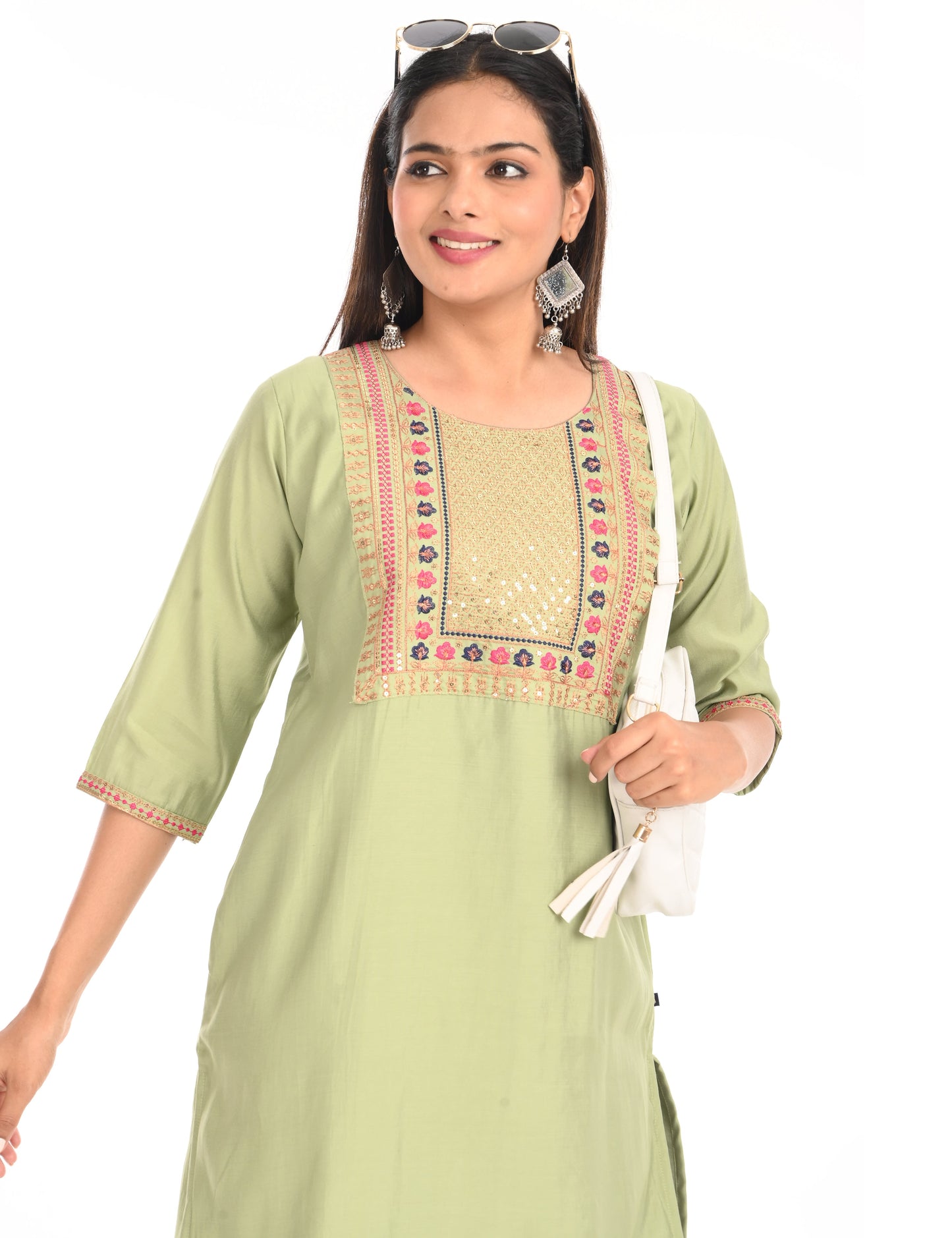 ONVIEW | 1433 | ROMAN SILK EMBROIDERY BORDER WITH LINING