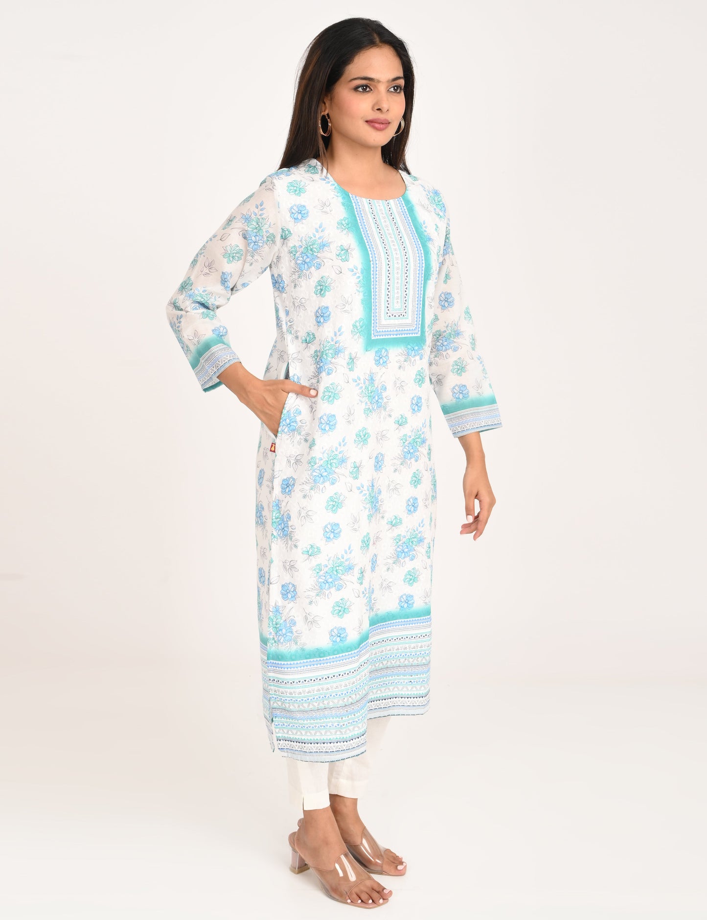 ONVIEW | 548 | COTTON CHIKANKARI WORK WITH DIGITAL PRINT