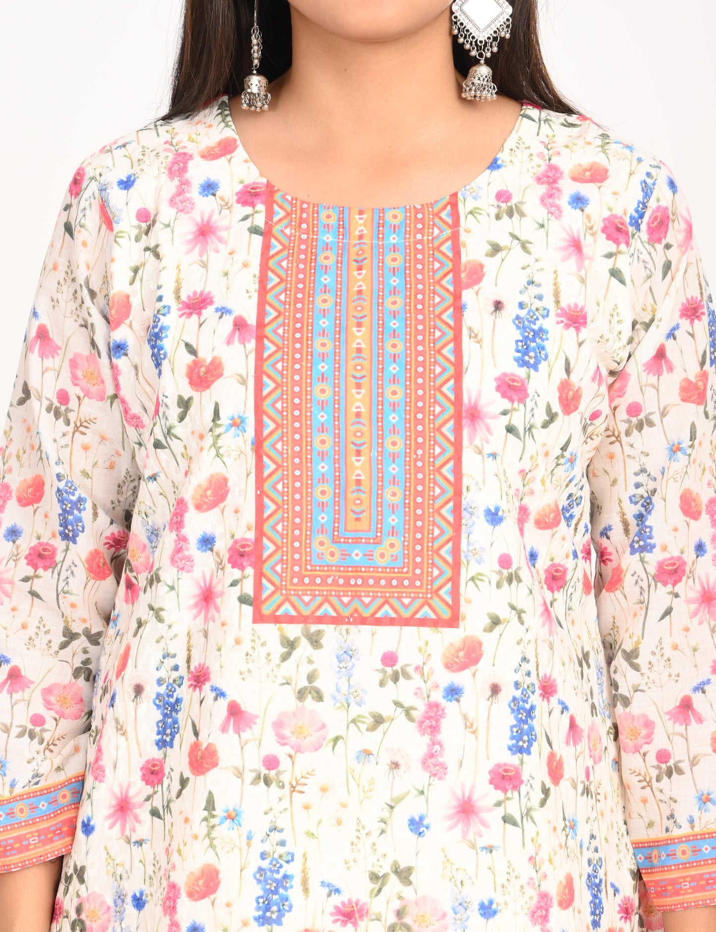 ONVIEW | 549 | COTTON CHIKANKARI WORK WITH DIGITAL PRINT