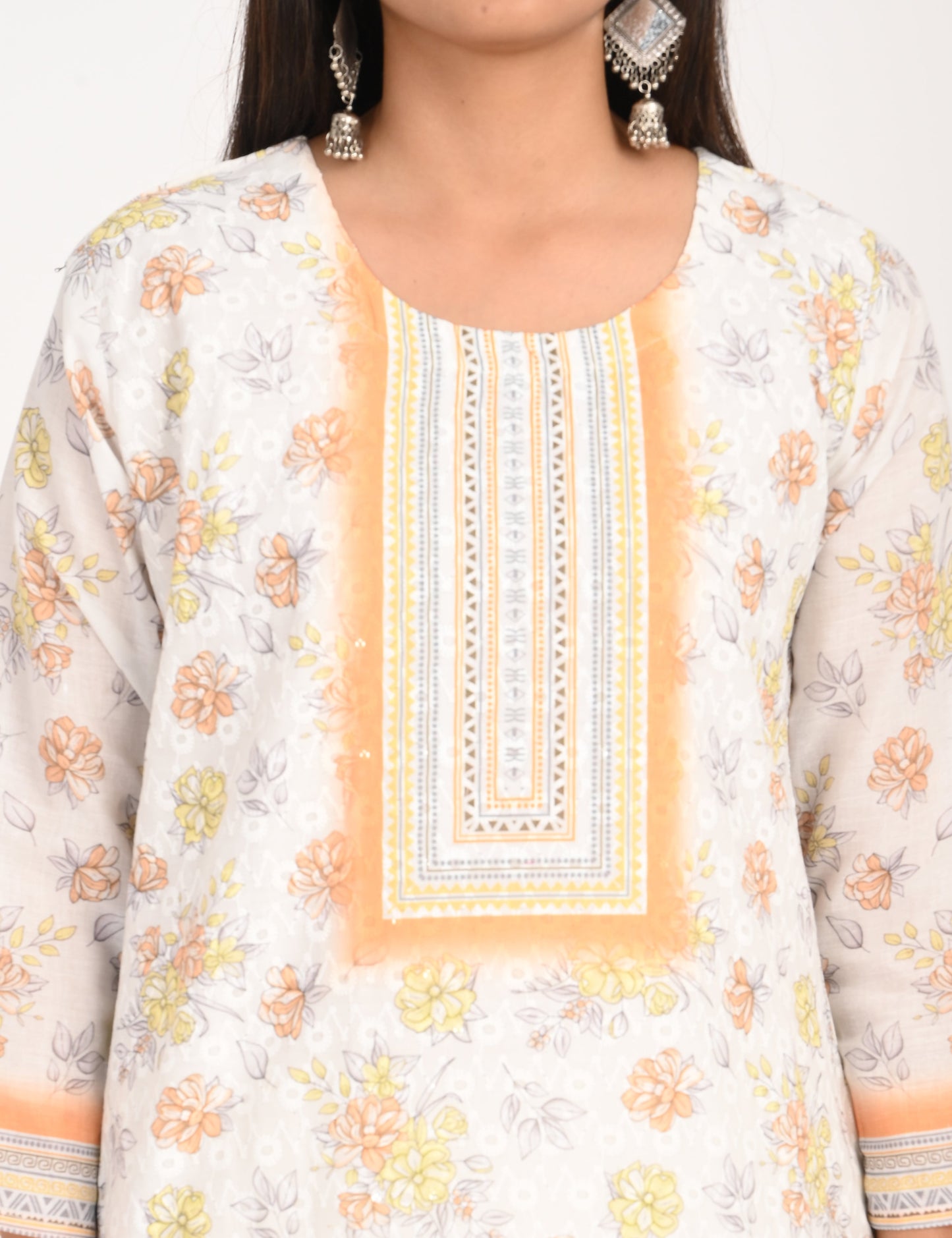 ONVIEW | 991 | COTTON CHIKANKARI WORK WITH DIGITAL PRINT