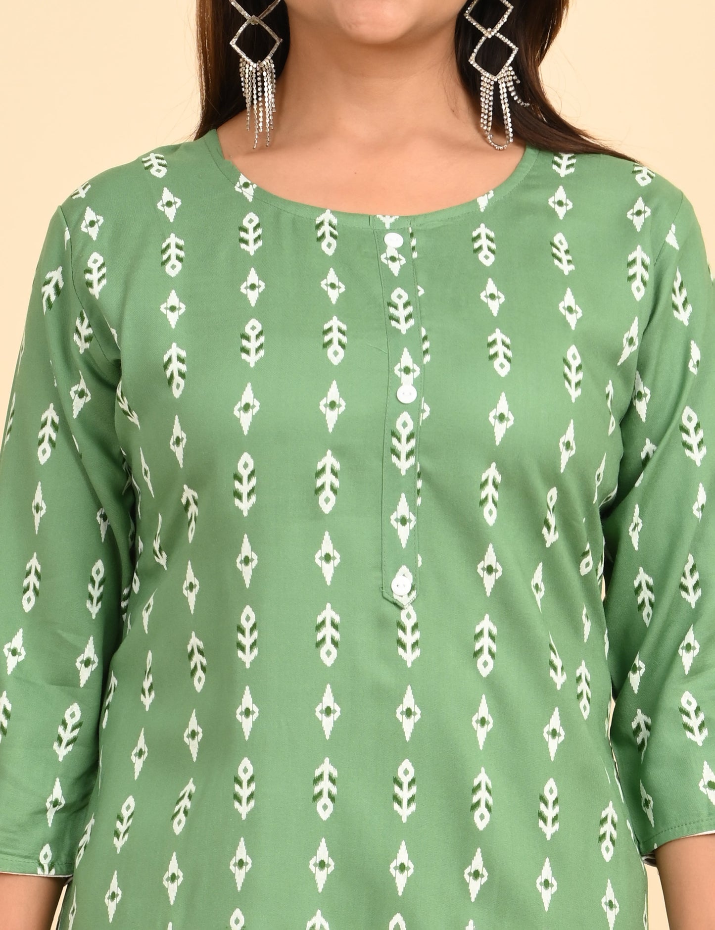 CHEMOX | 397 | ROUND NECK WITH POCKET