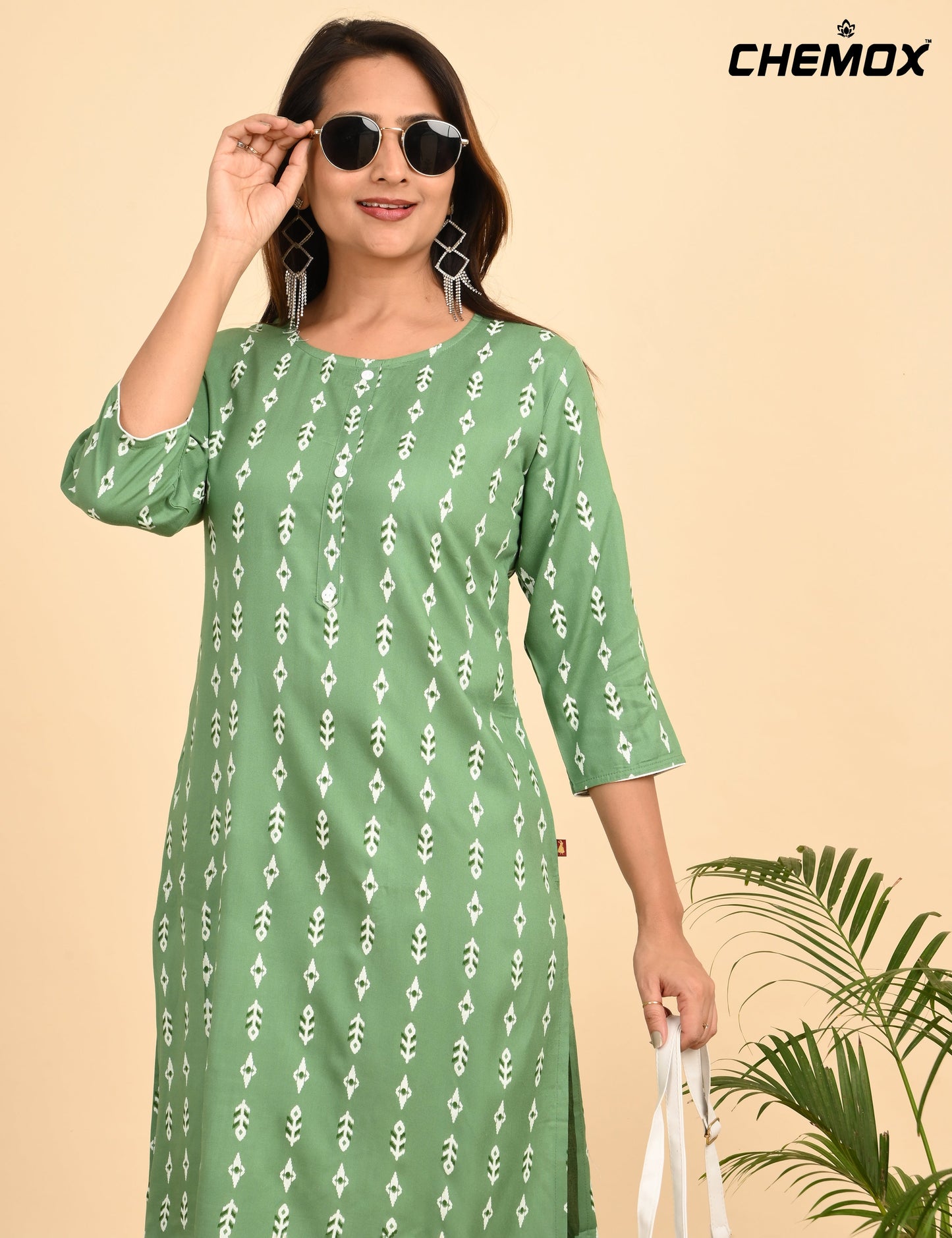 CHEMOX | 397 | ROUND NECK WITH POCKET