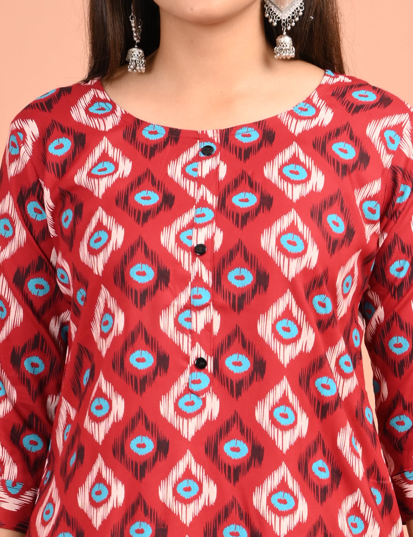 NAVASSA | 946 | ROUND NECK