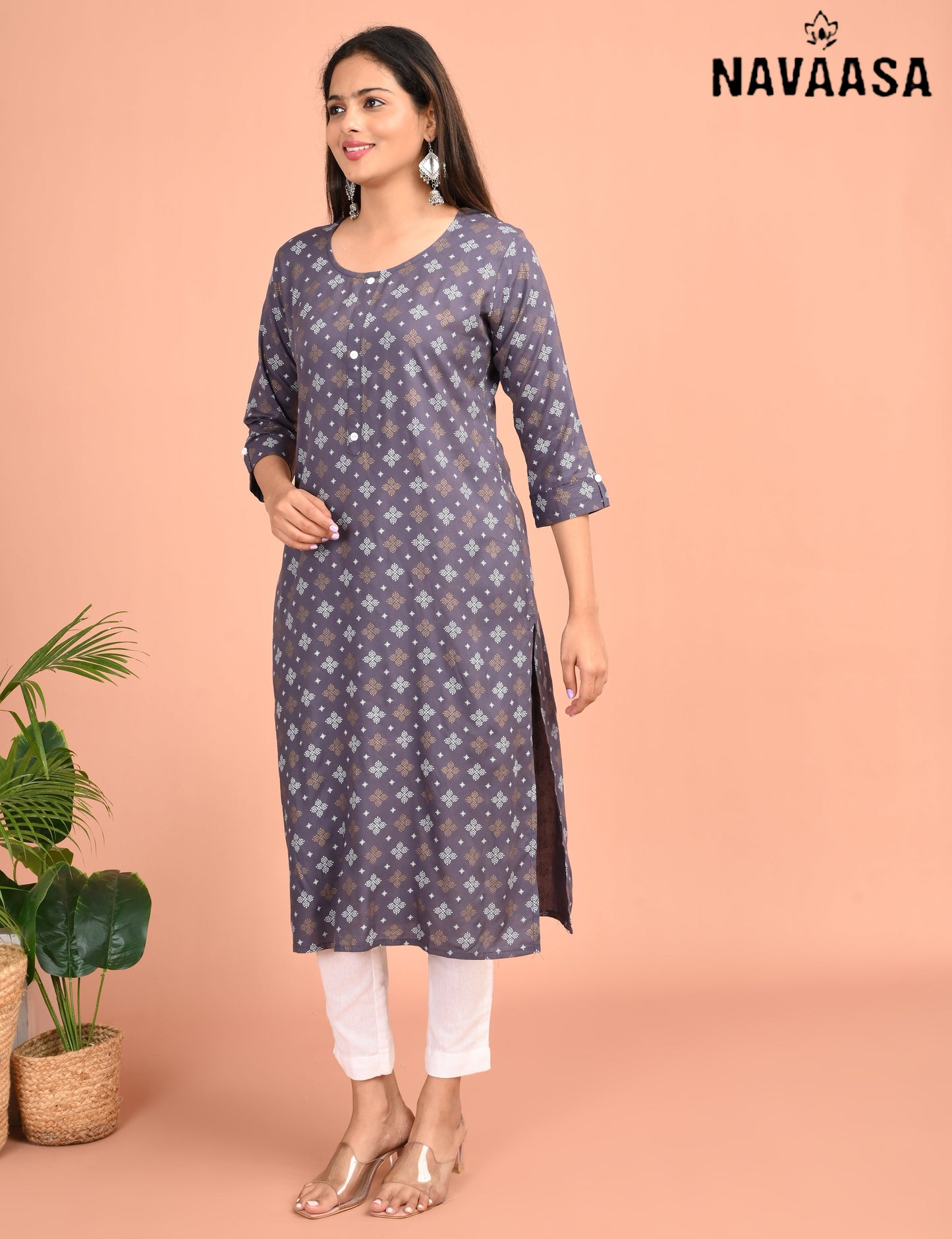 NAVAASA | 947 | ROUND NECK