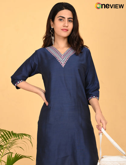 ONVIEW | 1086 | V NECK EMBROIDERY