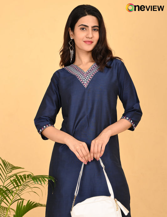 ONVIEW | 1086 | V NECK EMBROIDERY