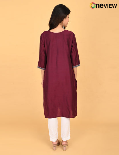 ONVIEW | 1090 | V NECK EMBROIDERY