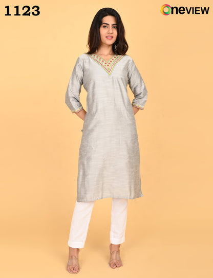 ONVIEW | 1123 | V NECK EMBROIDERY