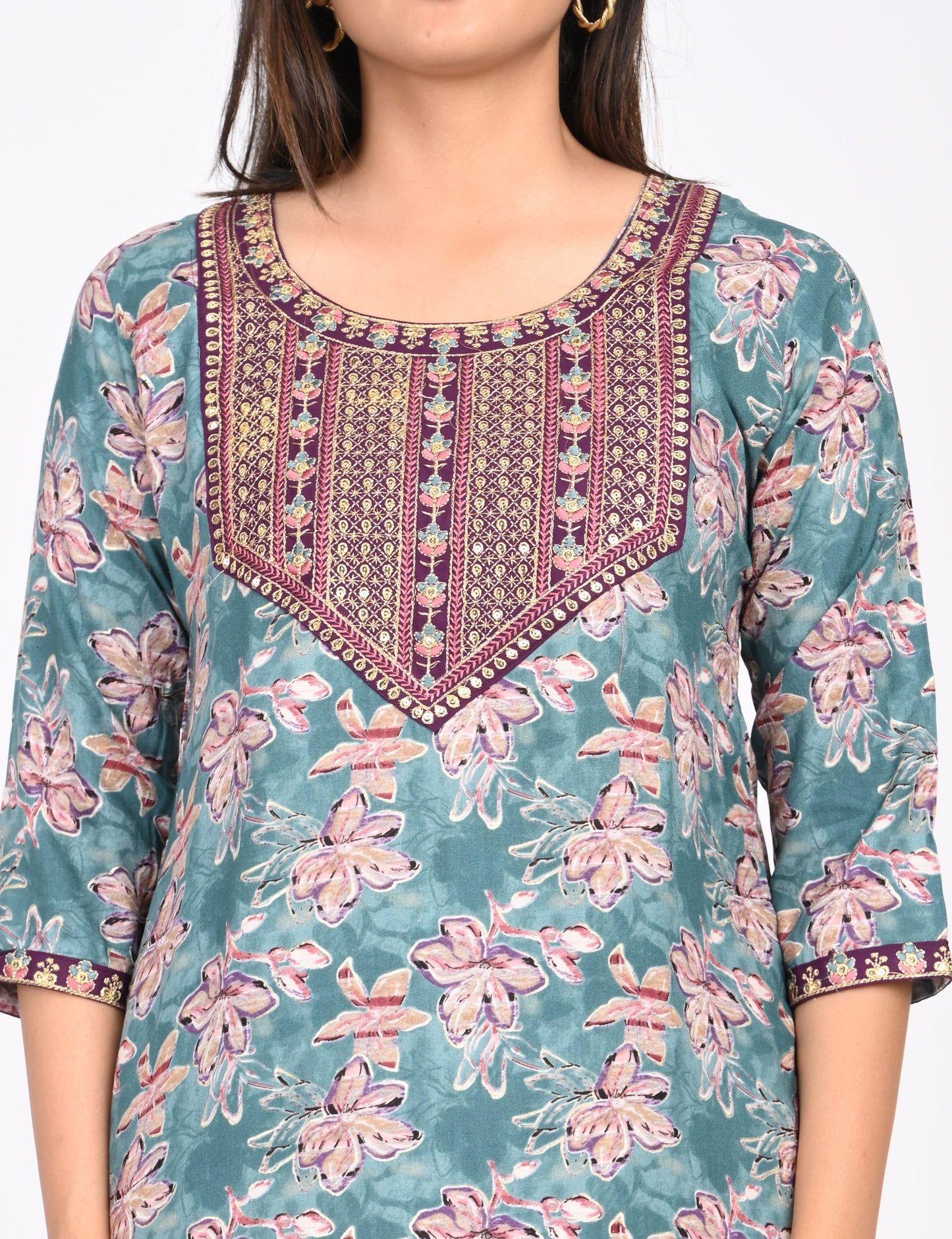 ONEVIEW | 1440 | CAPSULE 2 PIECE SET WITH EMBROIDERY