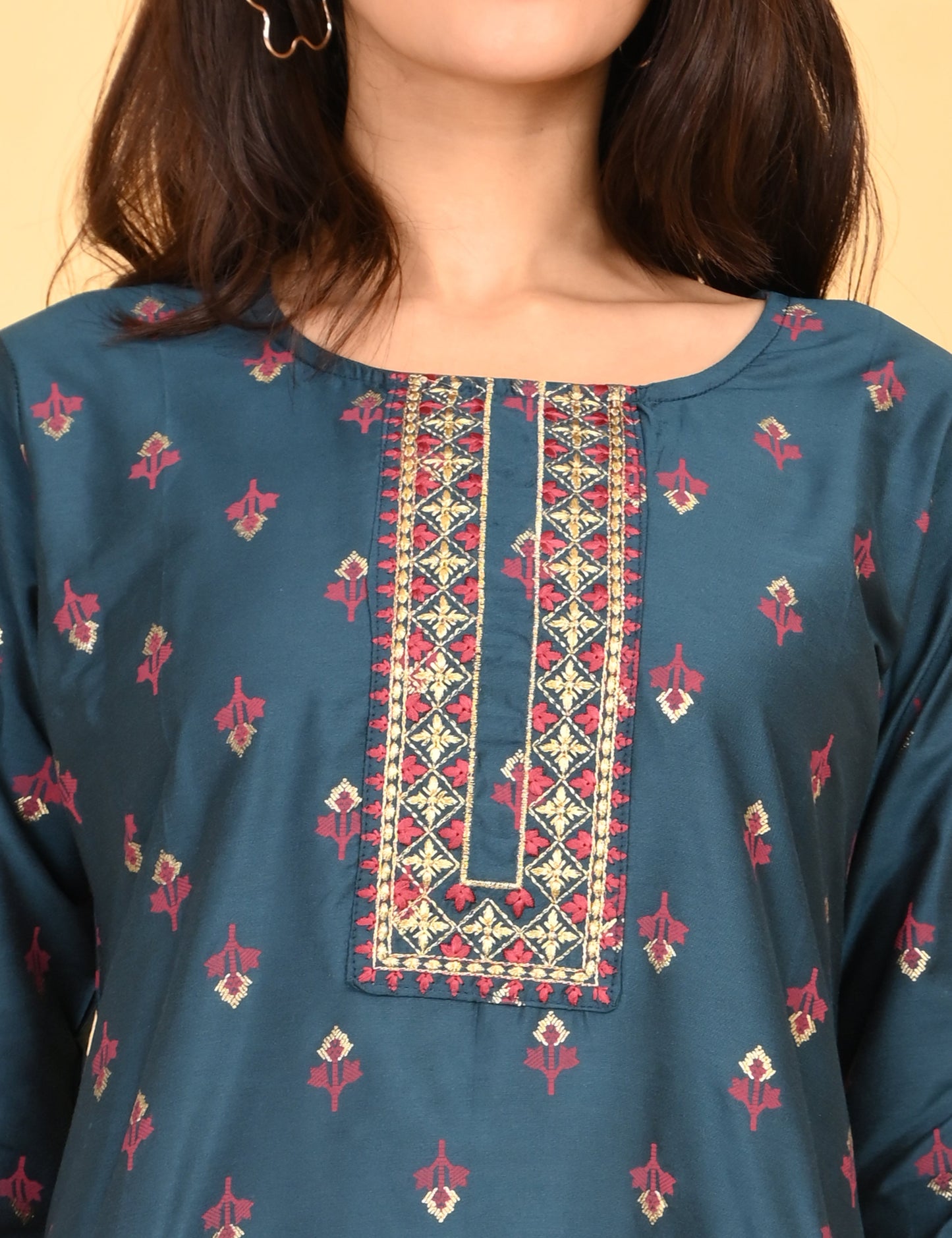 ONVIEW | 016 | SILK SMALL EMBROIDERY