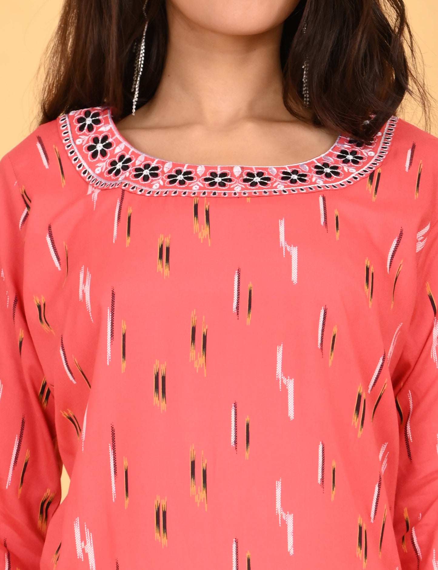 ONVIEW | 038 | SMALL EMBROIDERY