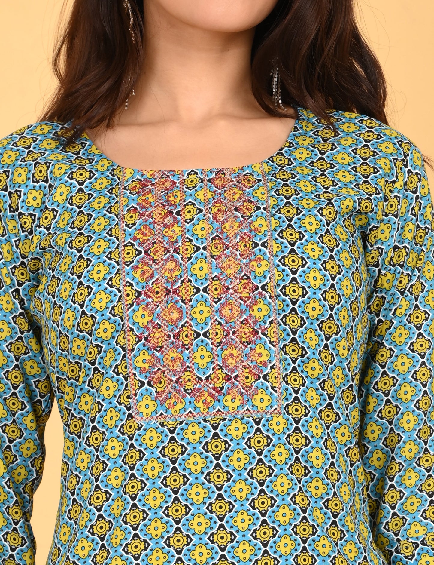 ONVIEW | 096 | SMALL EMBROIDERY