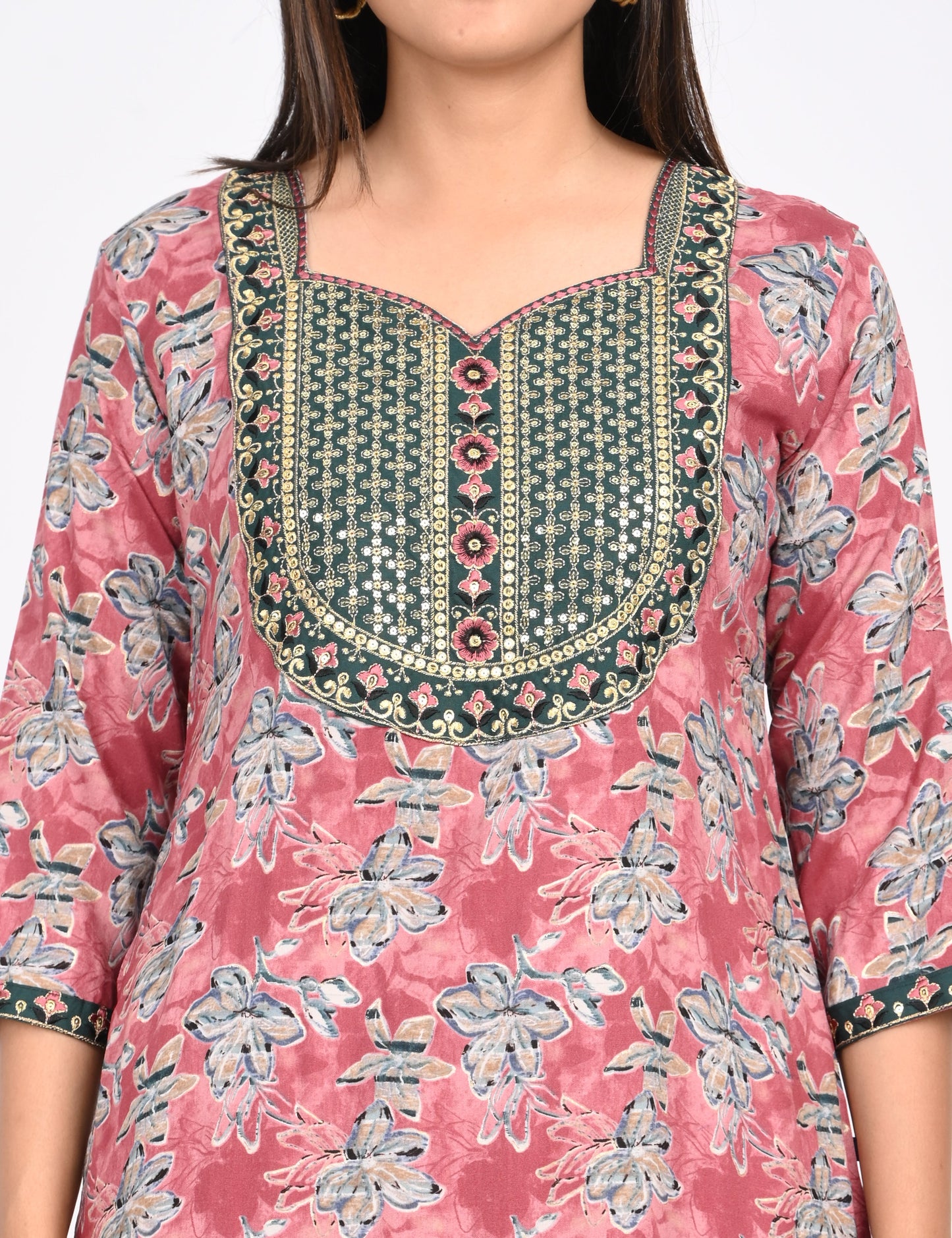 ONVIEW | 1409 | CAPSULE 2 PIECE SET WITH EMBROIDERY