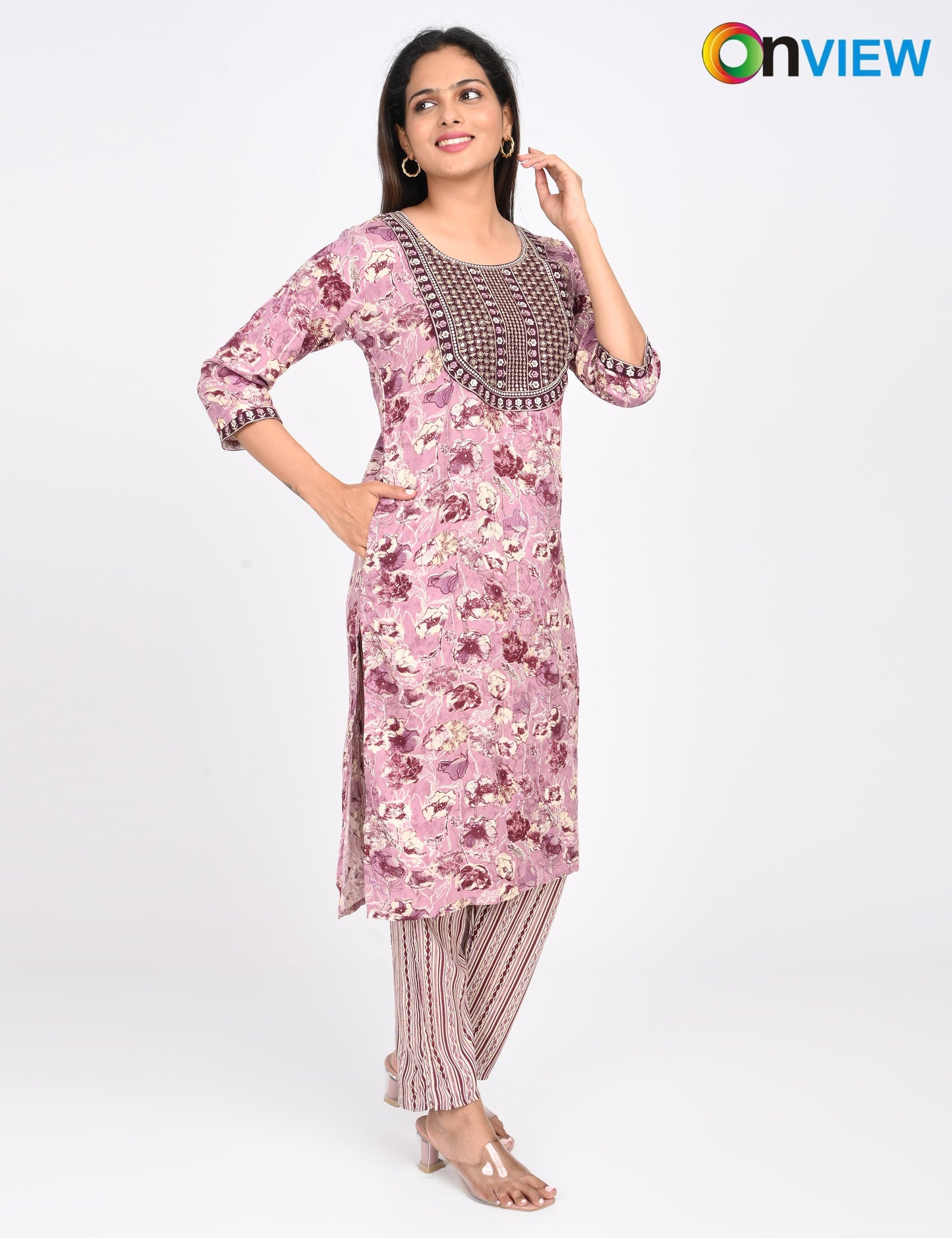 ONVIEW | 1441 | CAPSULE 2 PIECE SET WITH EMBROIDERY