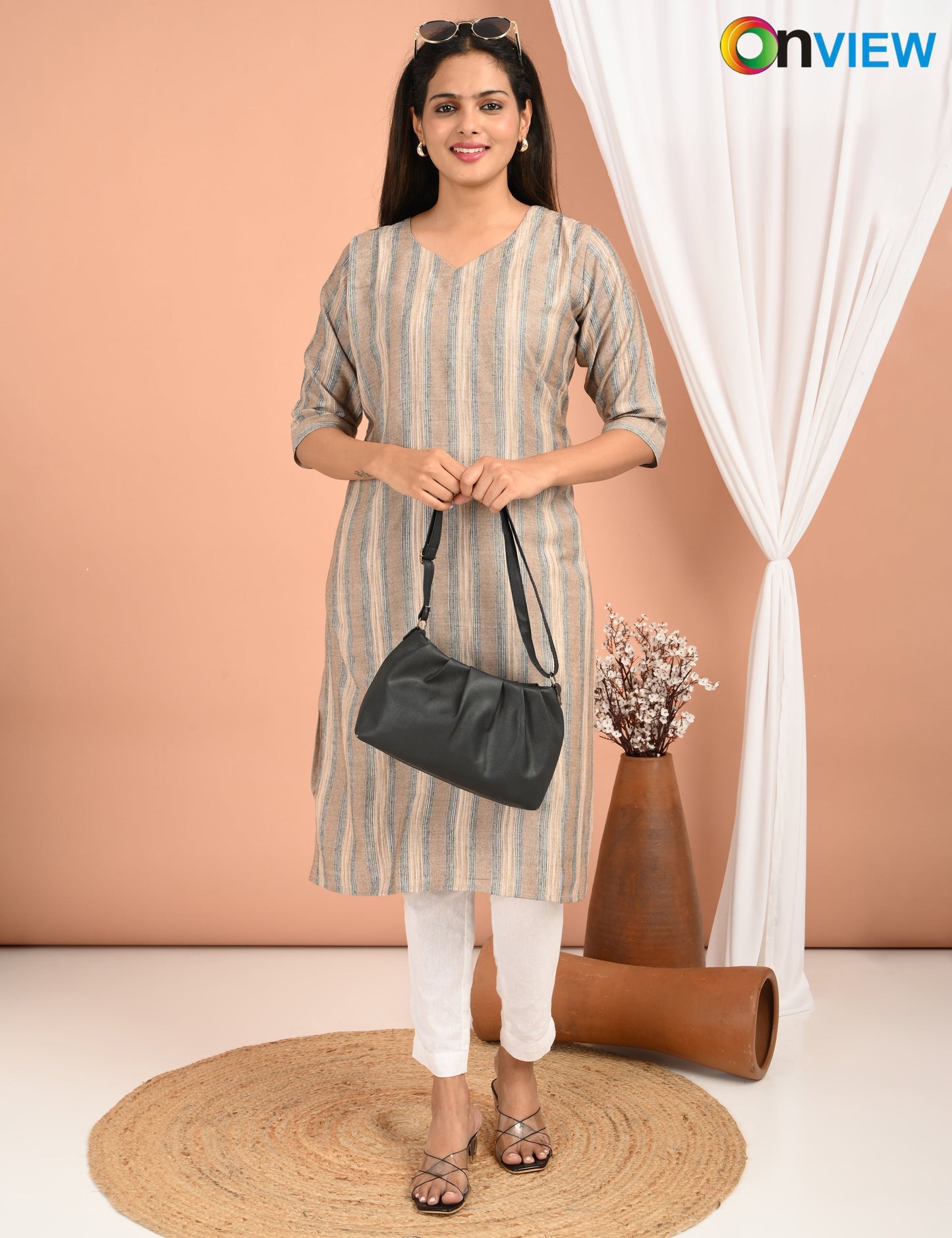 ONVIEW | 1537 | DESIGN NECK