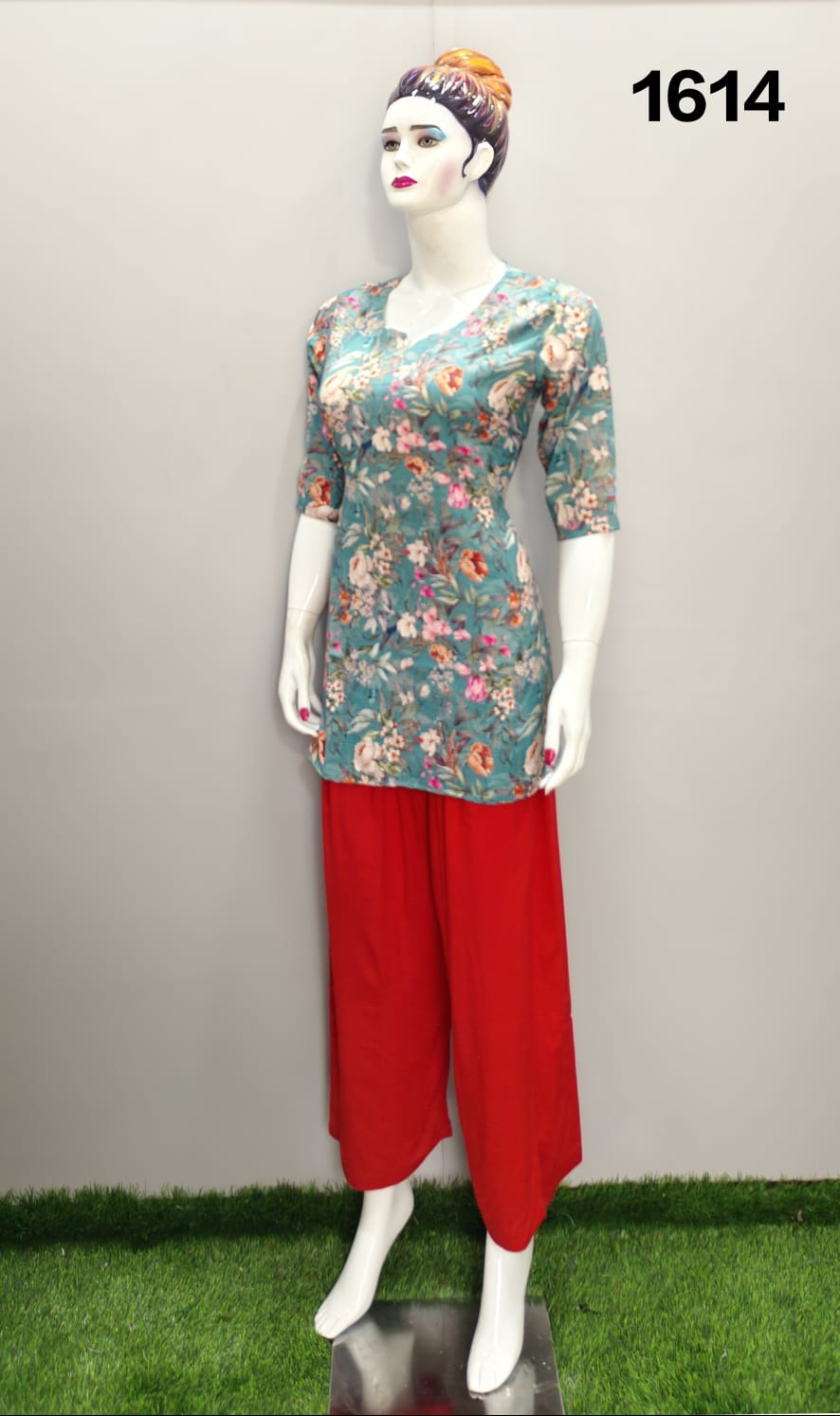 ONVIEW | 1614 | TRENDY RAYON DIGITAL PRINTED SHORT TOP