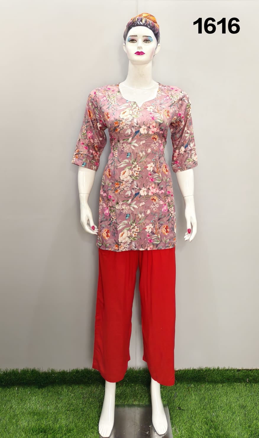 ONVIEW | 1616 | TRENDY RAYON DIGITAL PRINTED SHORT TOP