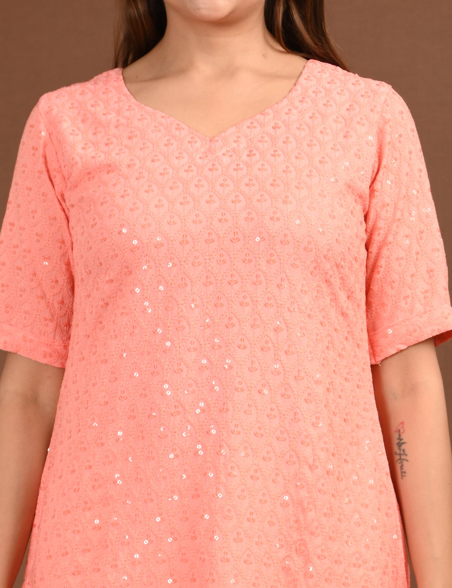 ONVIEW | 1720 | CHIKANKARI SHORT TOP