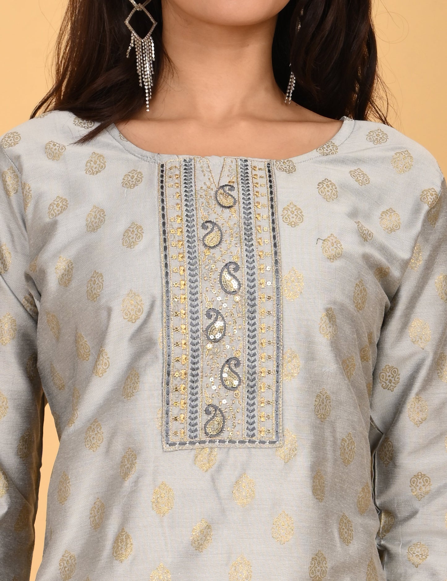 ONVIEW | 201 | SILK SMALL EMBROIDERY