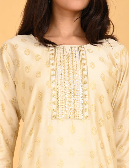 ONVIEW | 202 | SILK SMALL EMBROIDERY