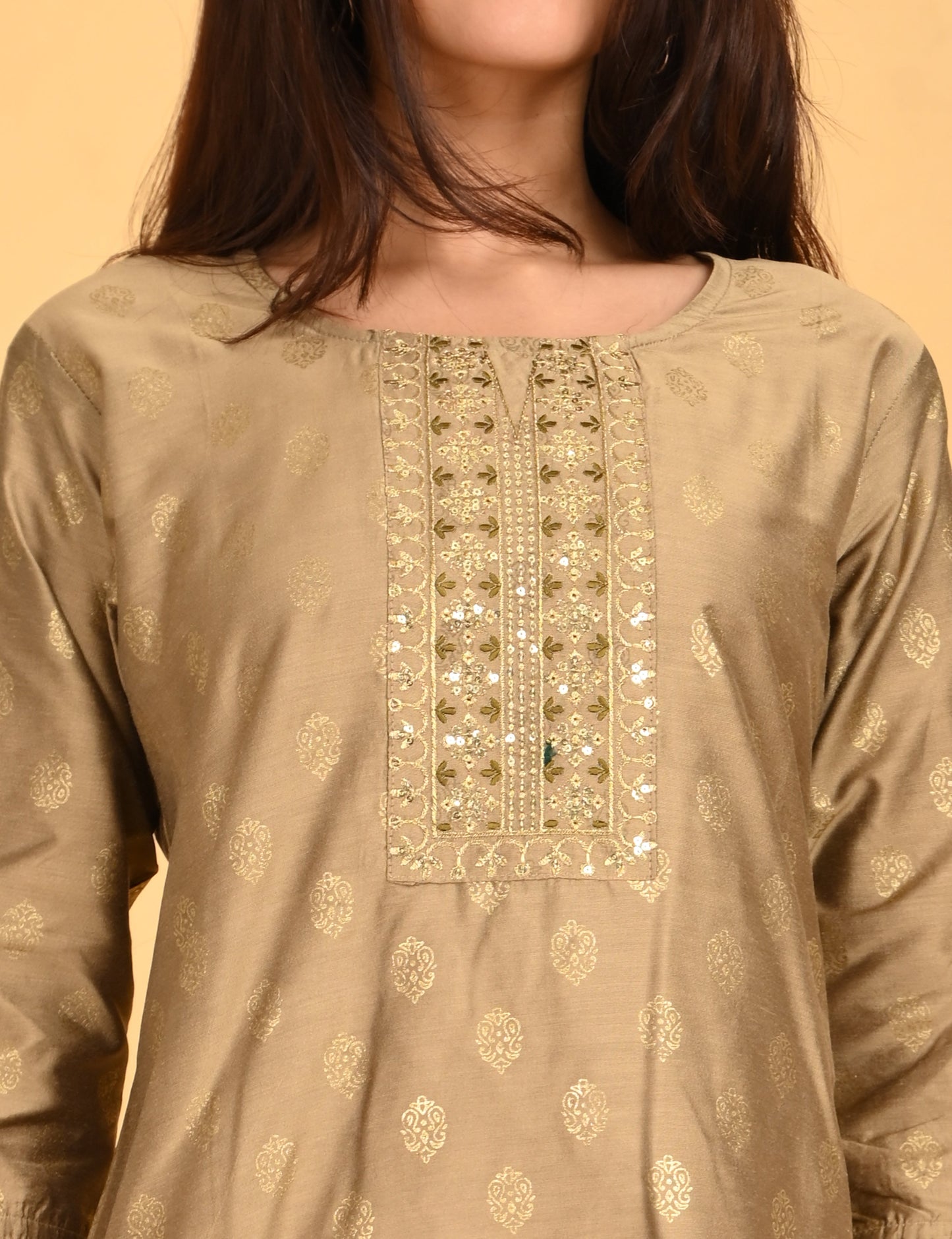 ONVIEW | 214 | SILK SMALL EMBROIDERY