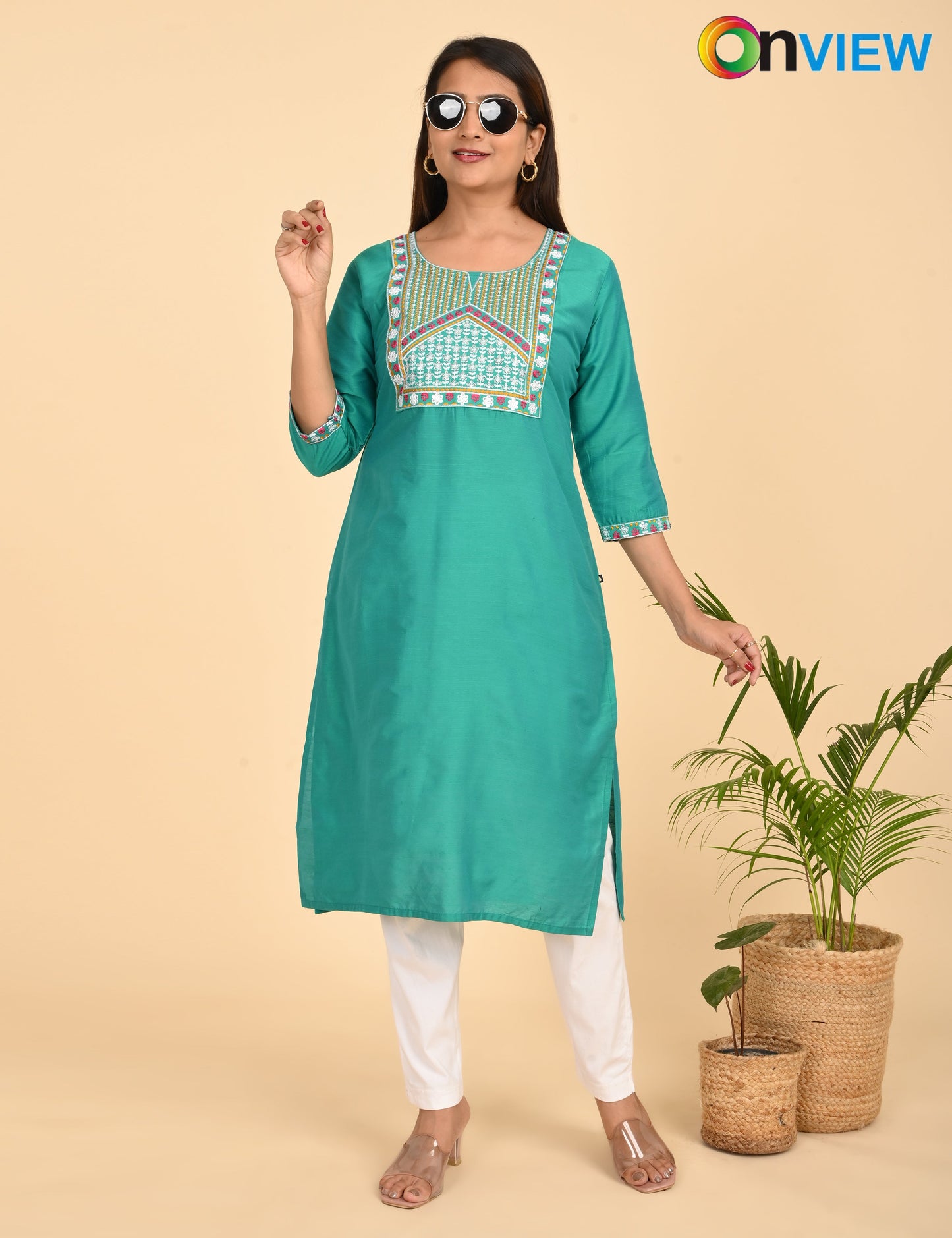 OVIEW | 225 | BIG EMBROIDERY