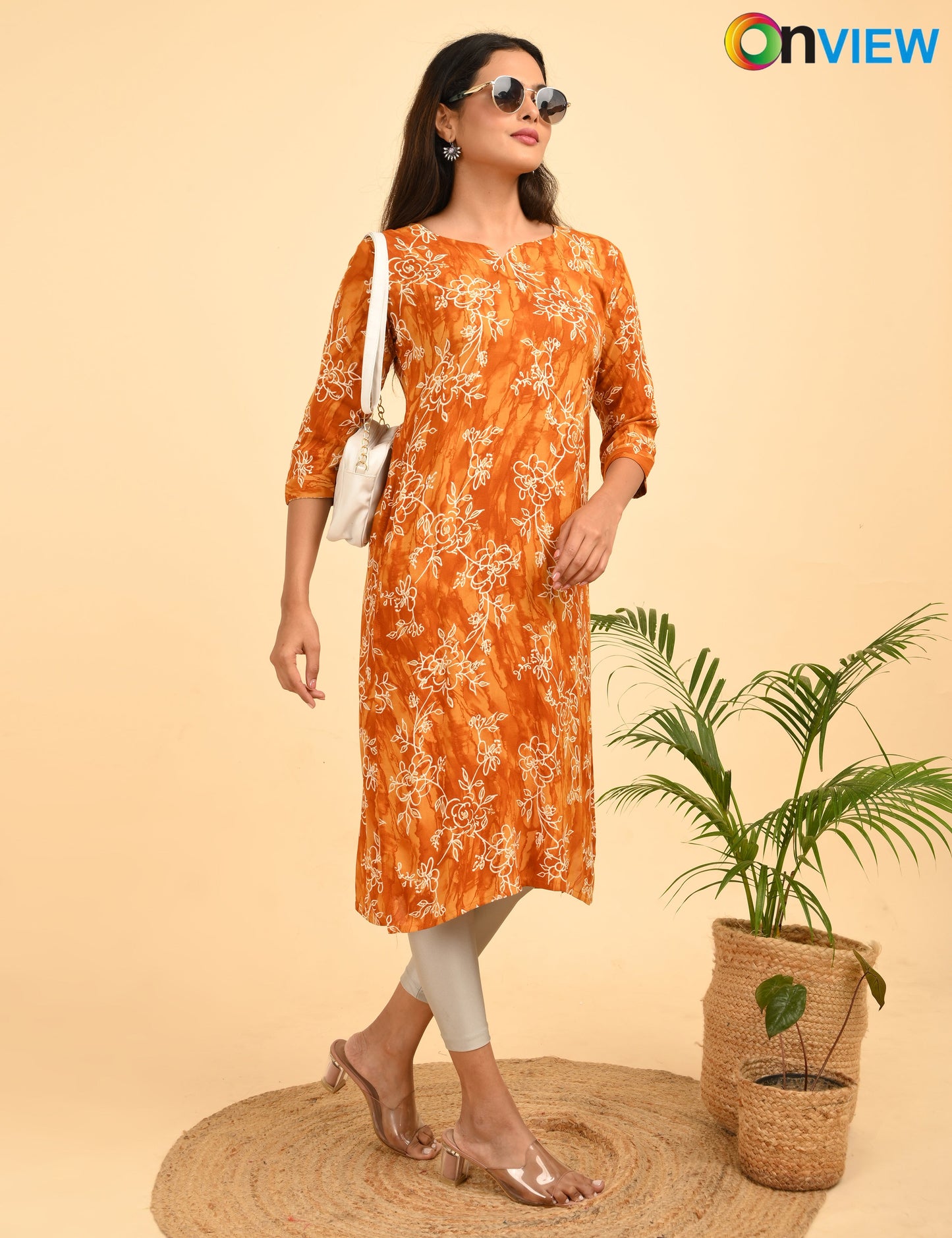 ONVIEW | 271 |  PROSION  PRINT MARI GOLD