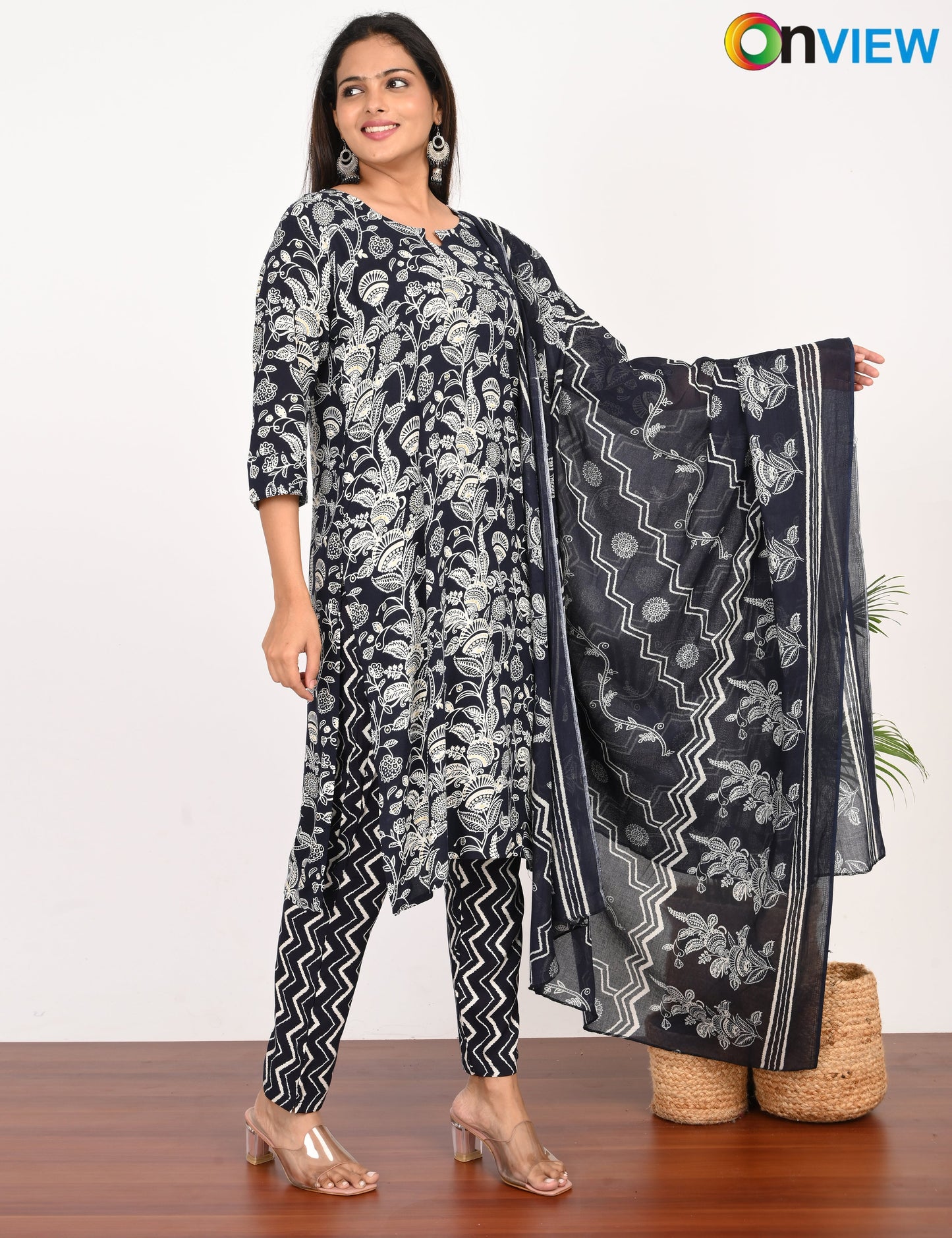 ONVIEW | 283 | 3 PIECE FOIL PRINT