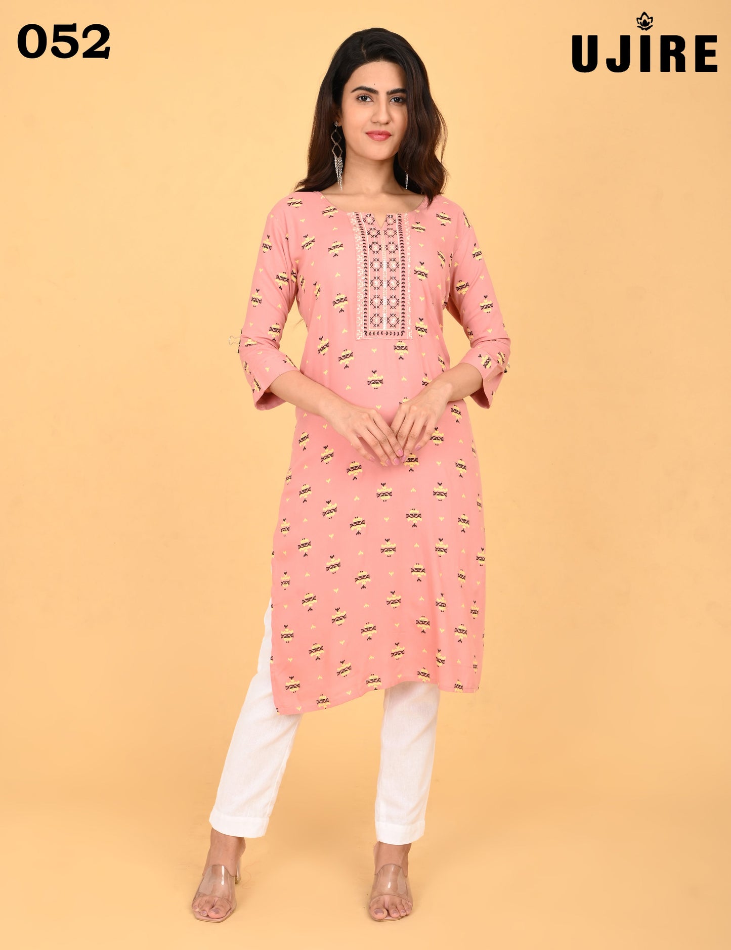 UJIRE | 052 | SMALL EMBROIDERY