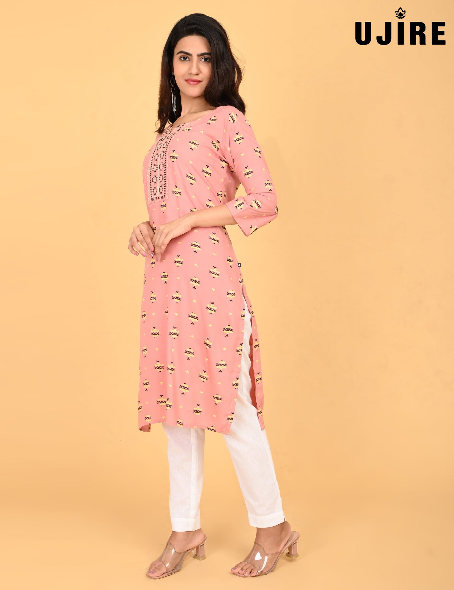 UJIRE | 052 | SMALL EMBROIDERY