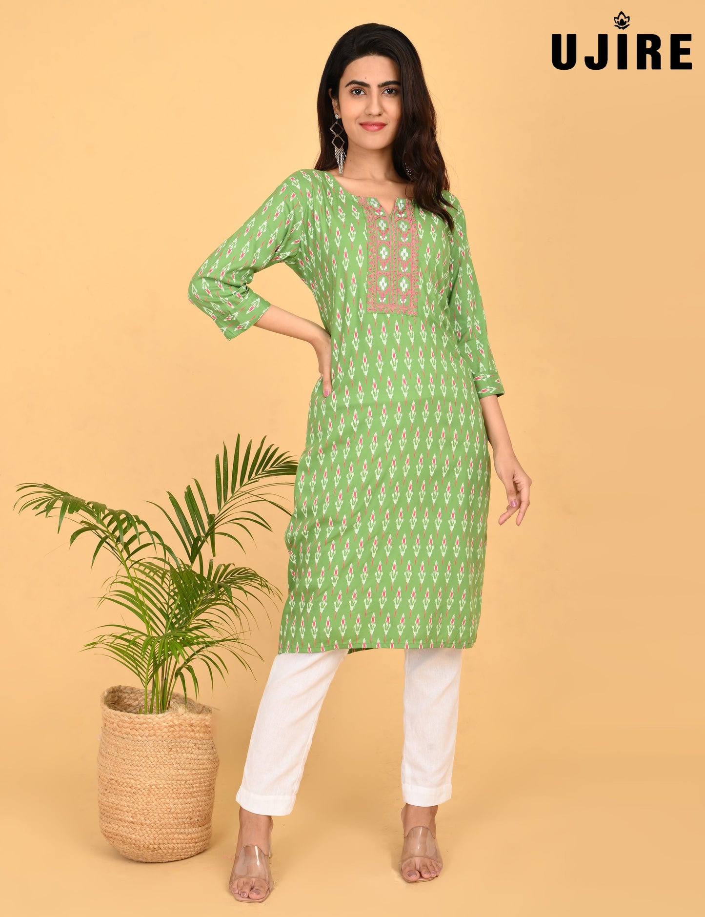 UJIRE | 053 | SMALL EMBROIDERY