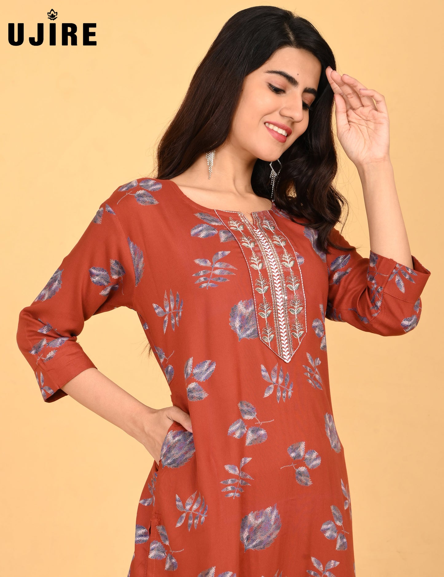 UJIRE | 054 | SMALL EMBROIDERY