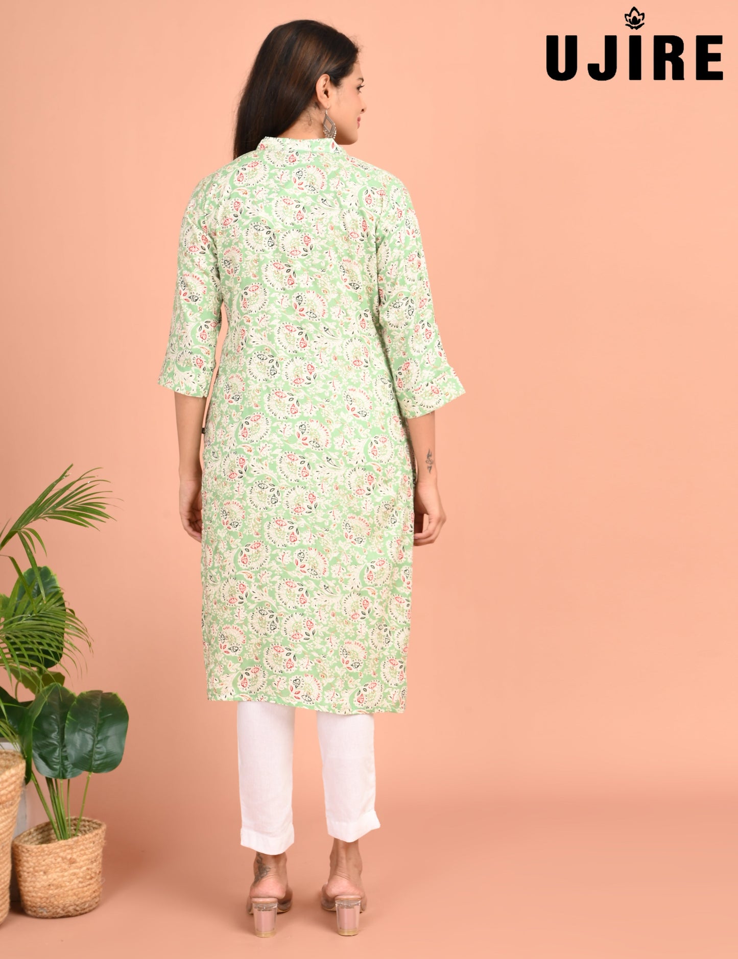 UJIRE | 956 | COLLAR NECK WITH POCKET